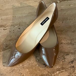 Nine West!!!! Patent leather flats.